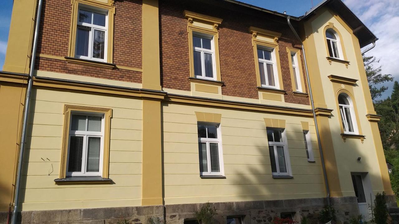 Apartman Kraslice Dış mekan fotoğraf